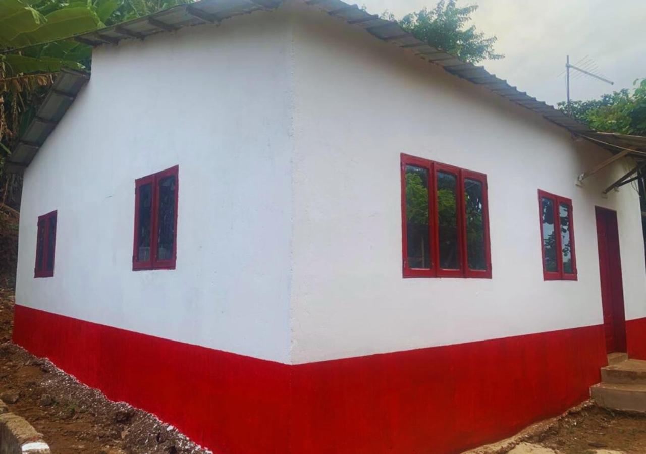 Casa No Centro Do Mundo Ilheu Equator Villa อิลเลอดาชโรลาช ภายนอก รูปภาพ