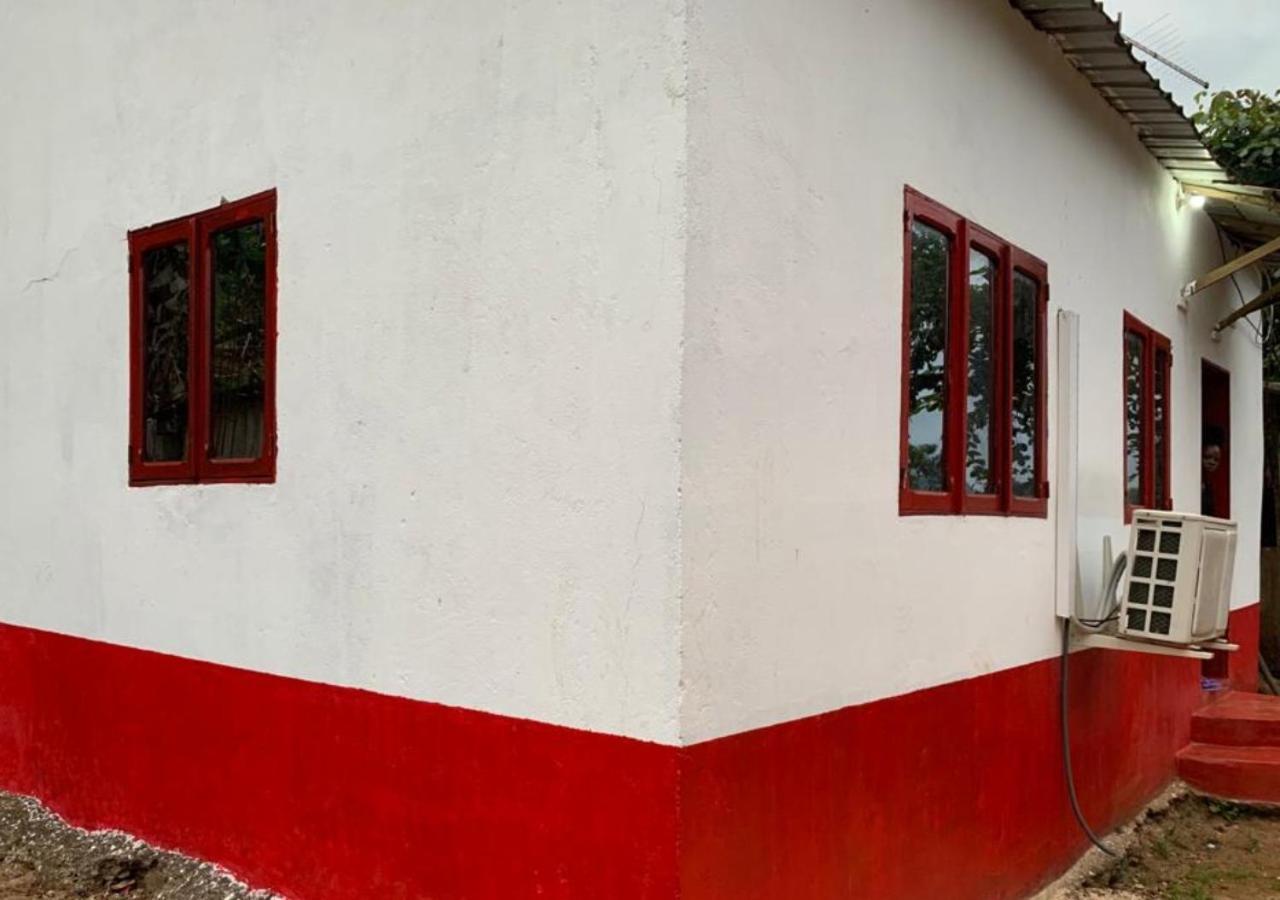 Casa No Centro Do Mundo Ilheu Equator Villa อิลเลอดาชโรลาช ภายนอก รูปภาพ